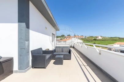 Apartamento T3 para Venda em Lourinhã e Atalaia