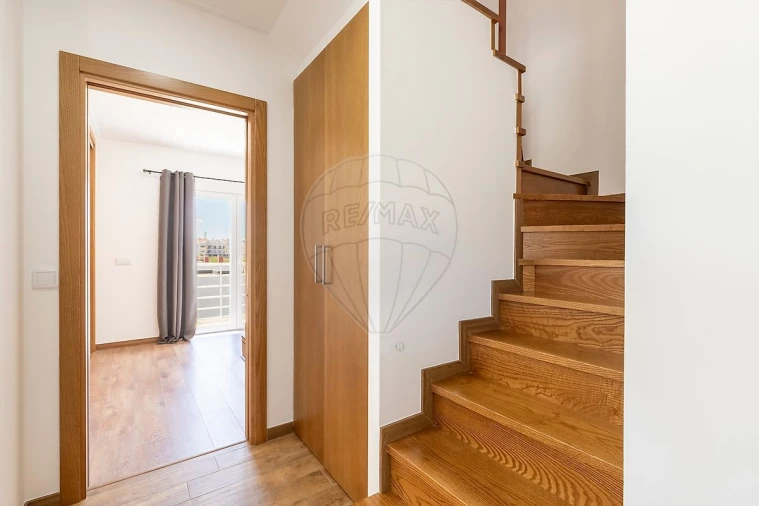 Apartamento T3 para Venda em Lourinhã e Atalaia Foto 25