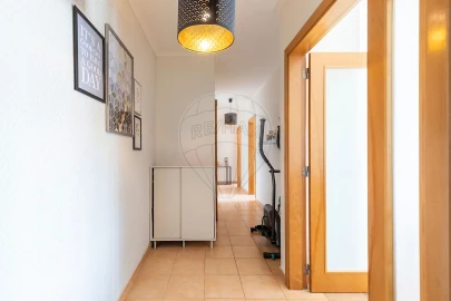 Apartamento T2 para Venda em Santa Maria, São Pedro e Matacães