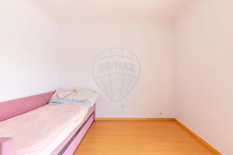 Apartamento T2 para Venda em Santa Maria, São Pedro e Matacães Foto 14