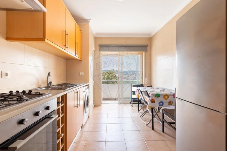 Apartamento T2 para Venda em Santa Maria, São Pedro e Matacães Foto 5