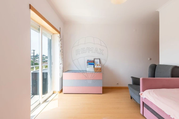 Apartamento T2 para Venda em Santa Maria, São Pedro e Matacães Foto 13