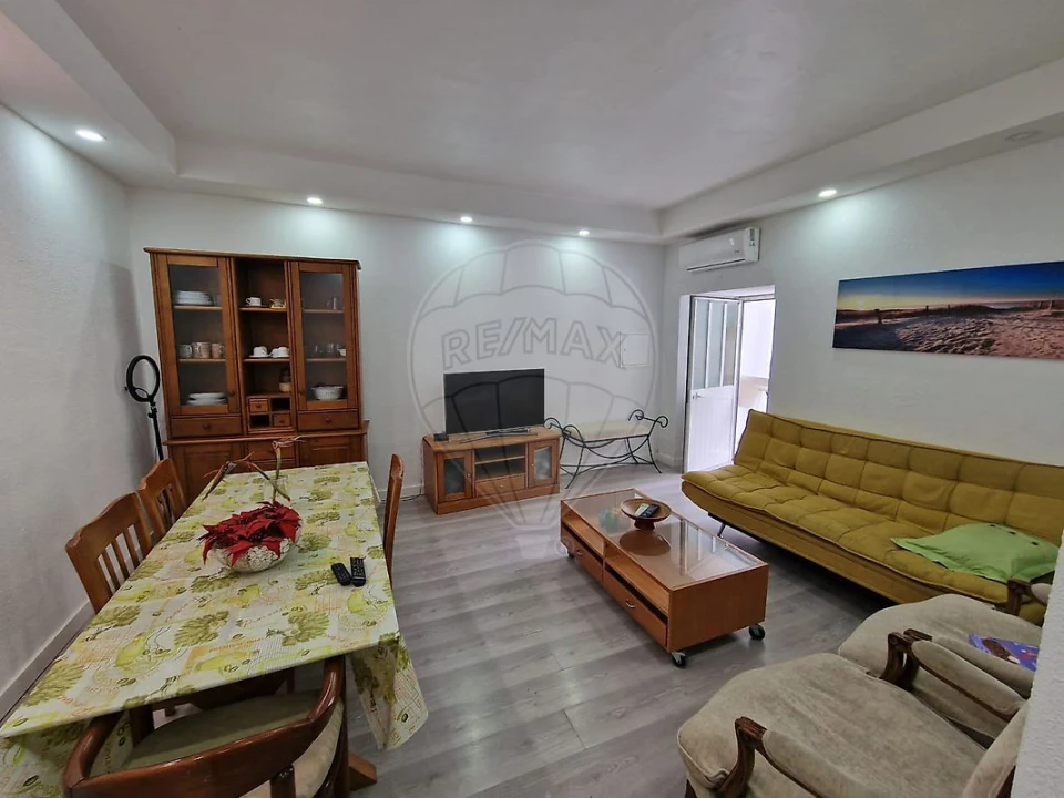 Apartamento T4 para Venda em Arroios Foto 1