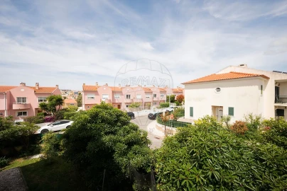 Moradia T3 para Venda em Cascais e Estoril