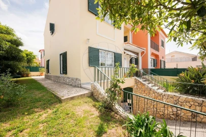 Moradia T3 para Venda em Cascais e Estoril