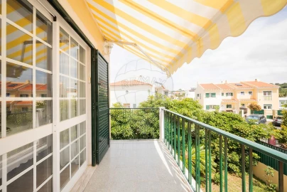 Moradia T3 para Venda em Cascais e Estoril