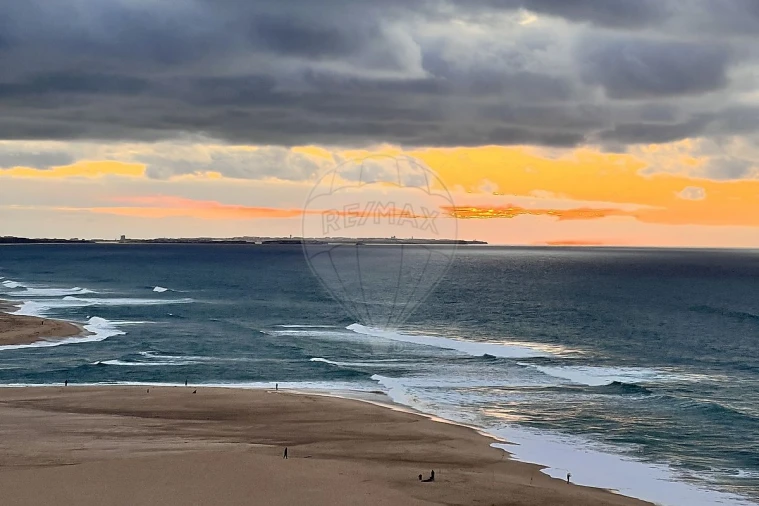 Moradia T4 para Venda em Gaeiras Foto 33
