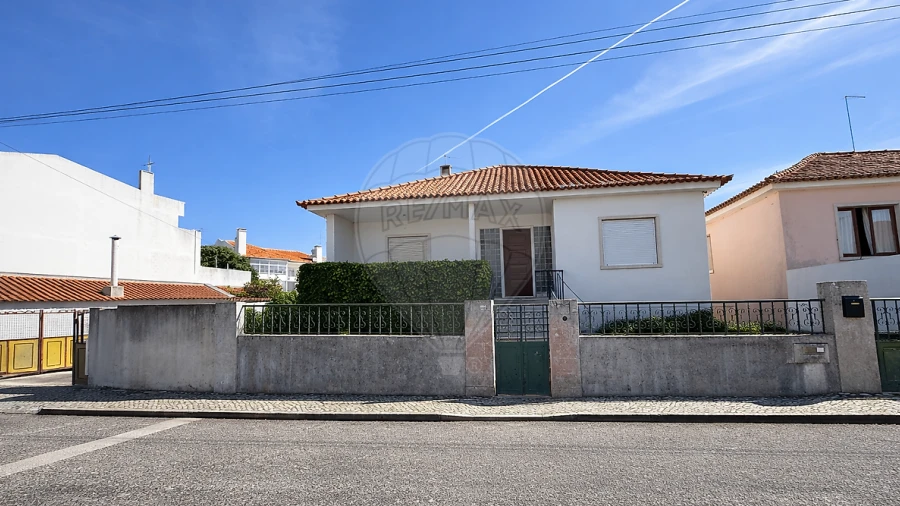 Moradia T4 para Venda em Gaeiras