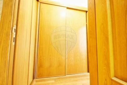 Apartamento T4 para Venda em Parque das Nações