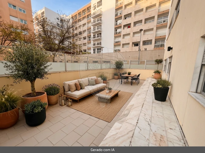Apartamento T4 para Venda em Parque das Nações Foto 34