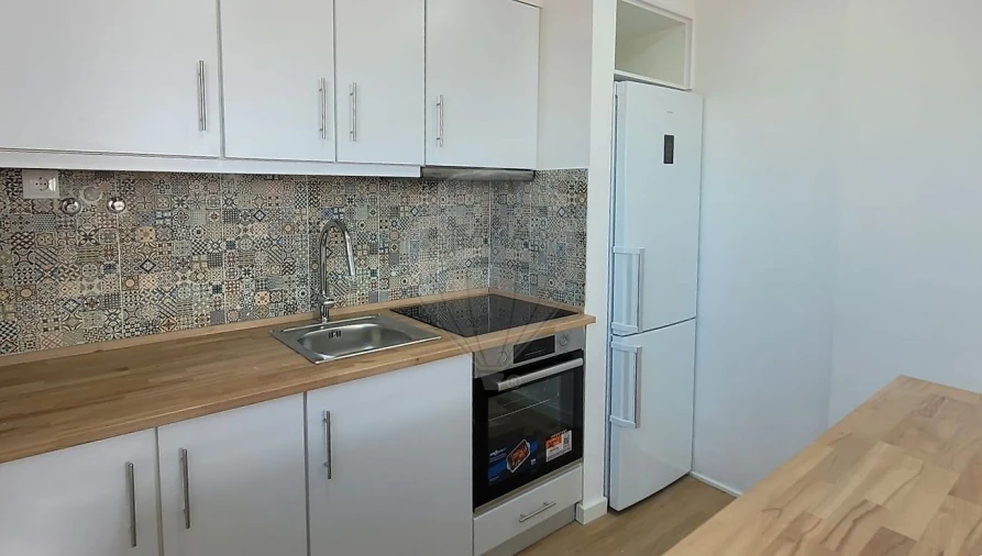 Apartamento T1 para Venda em Águas Livres Foto 4