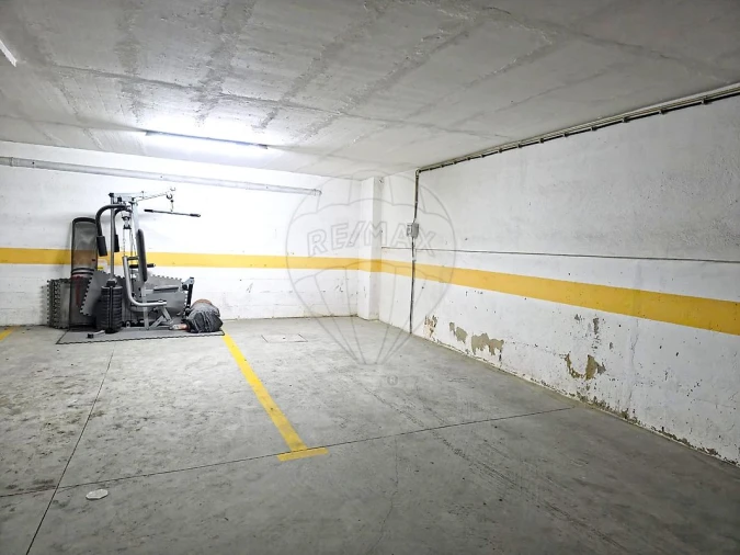 Apartamento T1 para Venda em Vila Franca de Xira Foto 16
