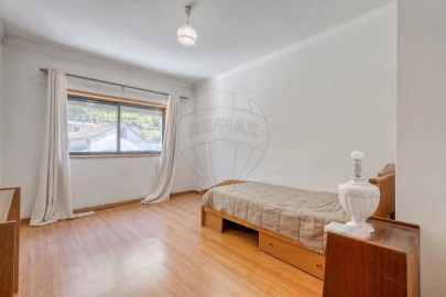 Apartamento T2 para Venda em Canelas