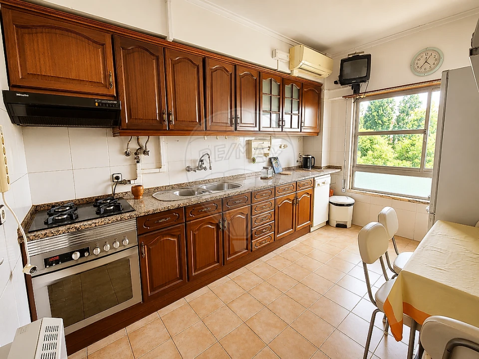 Apartamento T2 para Arrendamento em Póvoa de Santa Iria e Forte da Casa Foto 11