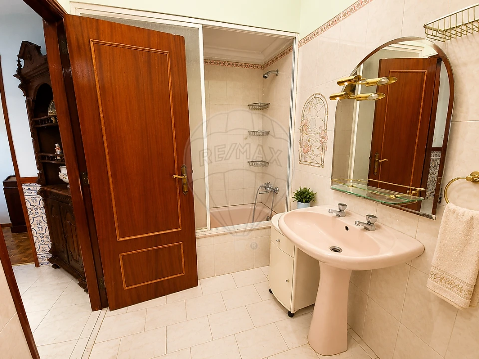 Apartamento T2 para Arrendamento em Póvoa de Santa Iria e Forte da Casa Foto 15
