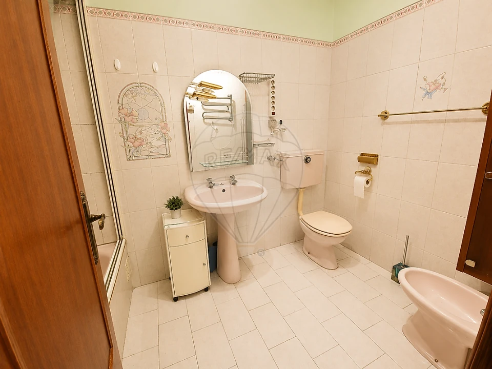 Apartamento T2 para Arrendamento em Póvoa de Santa Iria e Forte da Casa Foto 9
