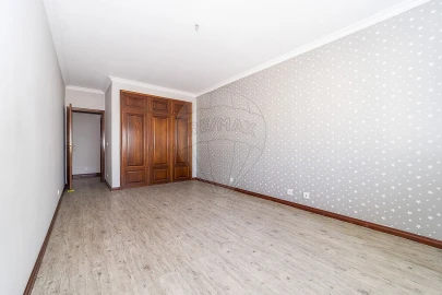 Apartamento T2 para Venda em Sobral de Monte Agraço