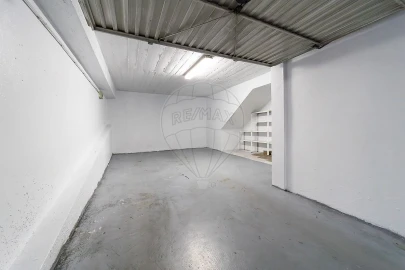 Apartamento T2 para Venda em Sobral de Monte Agraço