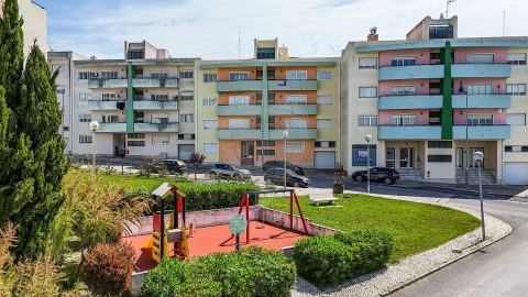 Apartamento T2 para Venda em Sobral de Monte Agraço