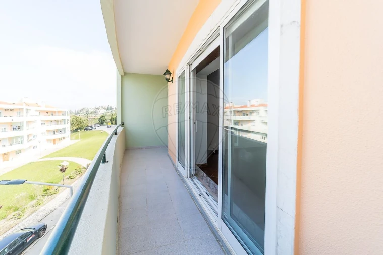 Apartamento T2 para Venda em Sobral de Monte Agraço Foto 10