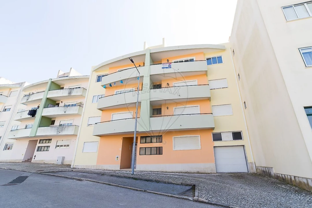 Apartamento T2 para Venda em Sobral de Monte Agraço Foto 24