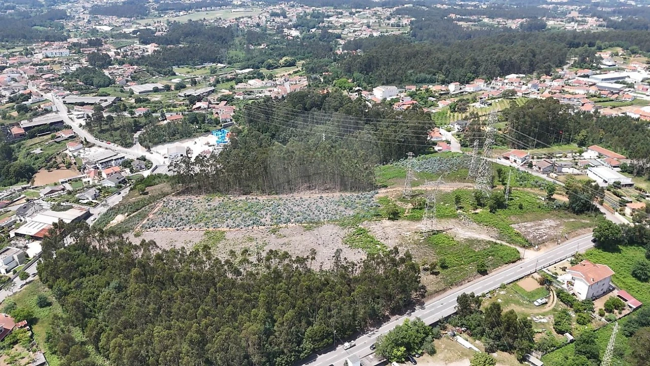 Terreno para Venda em Sandim, Olival, Lever e Crestuma Foto 4