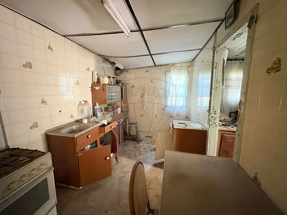 Moradia T3 para Venda em São Paio de Oleiros Foto 6