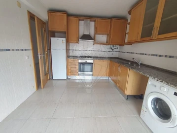 Apartamento T3 para Venda em Azambuja