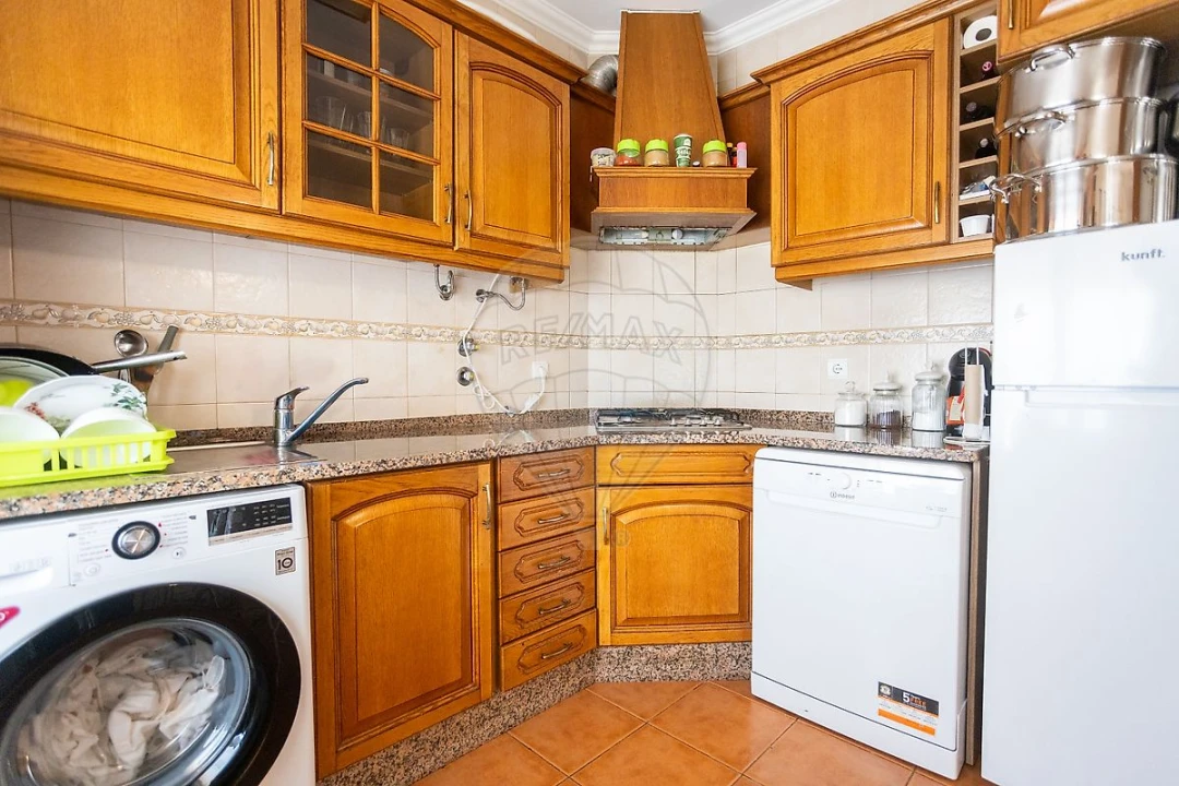 Apartamento T2 para Venda em Benavente Foto 22