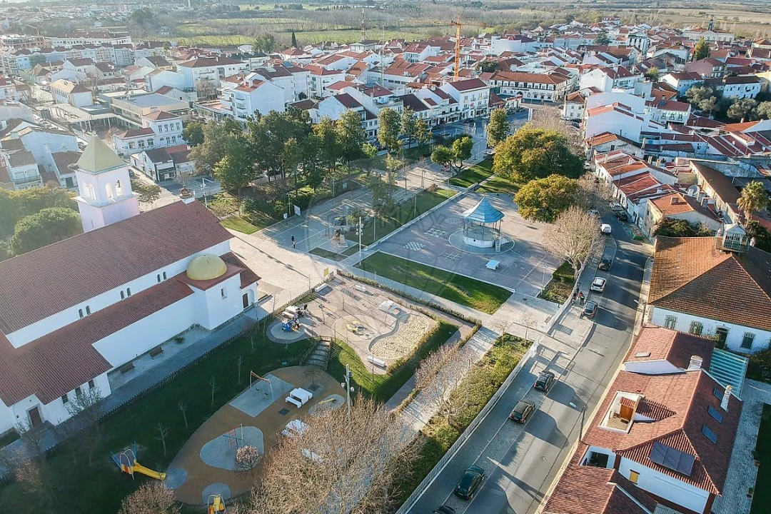 Apartamento T2 para Venda em Benavente Foto 1