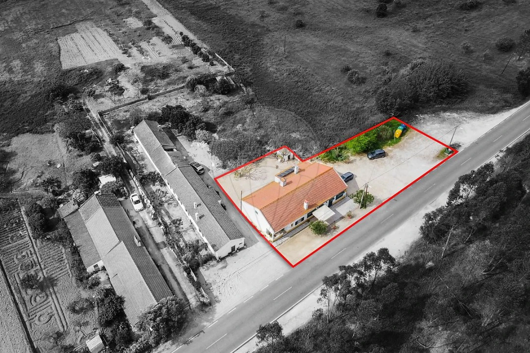 Moradia T3 para Venda em Benavente Foto 48