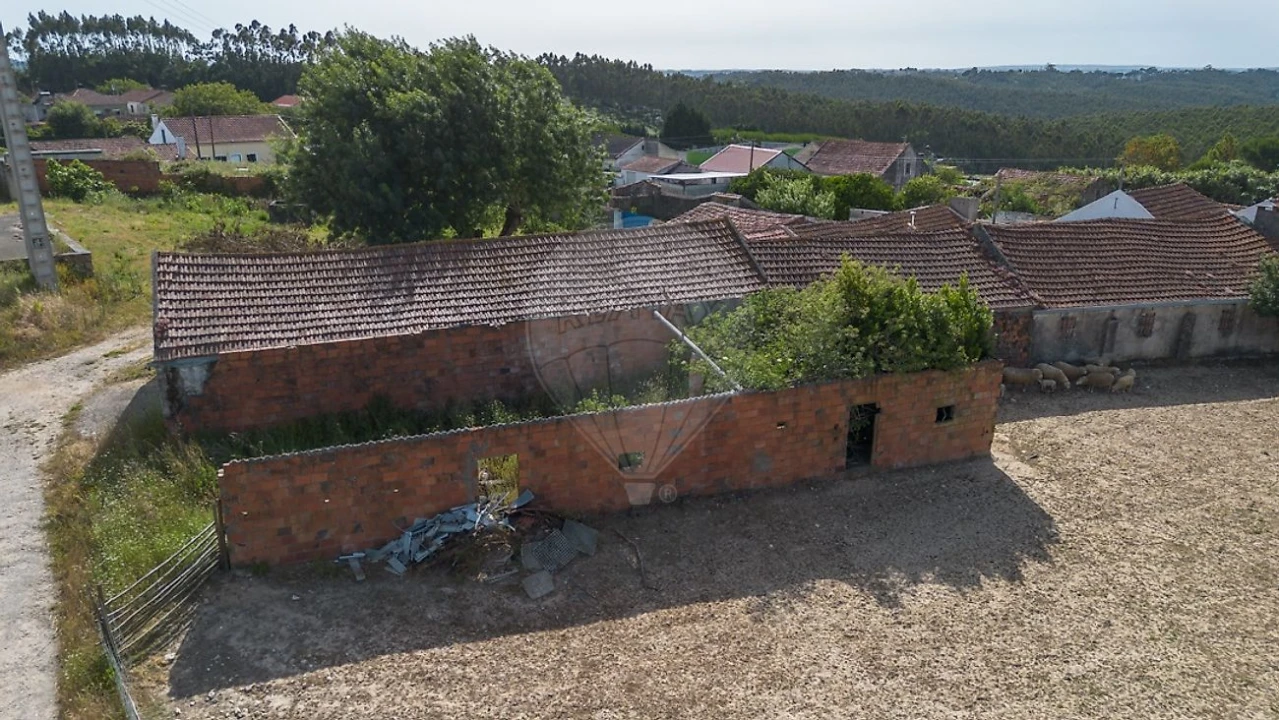 Moradia T4 para Venda em Rio Maior Foto 41