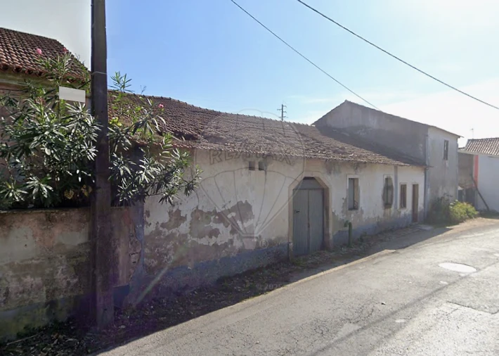 Moradia T4 para Venda em Rio Maior Foto 5
