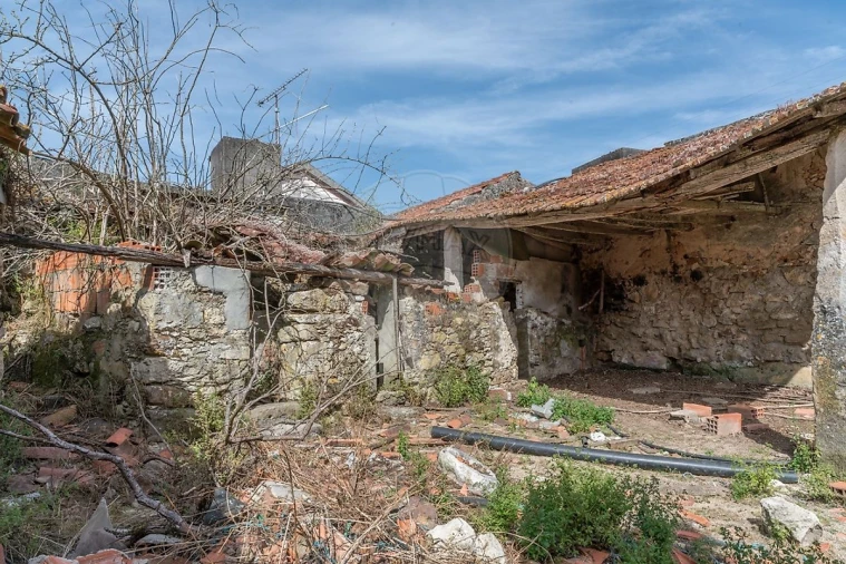 Moradia T4 para Venda em Rio Maior Foto 34