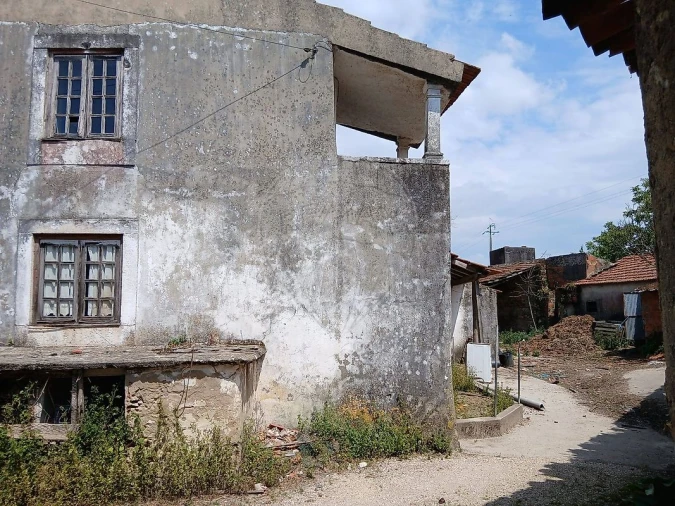 Moradia T4 para Venda em Rio Maior Foto 4