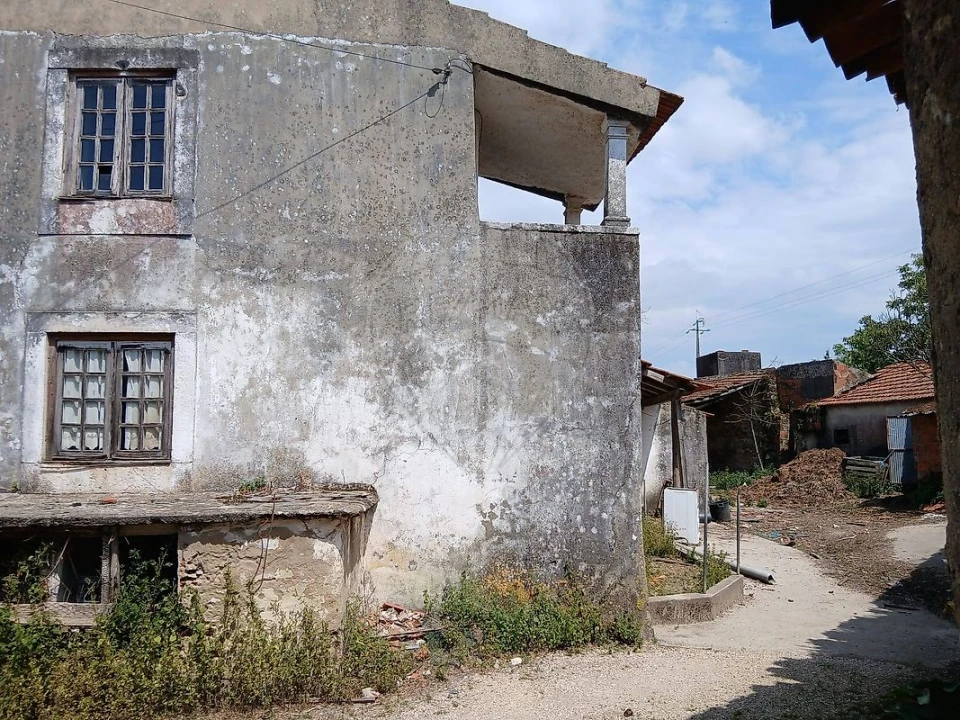Moradia T4 para Venda em Rio Maior Foto 4