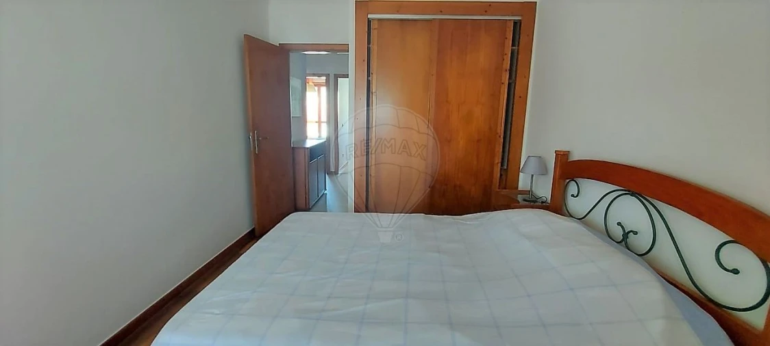 Apartamento T3 para Venda em Nazare Foto 3