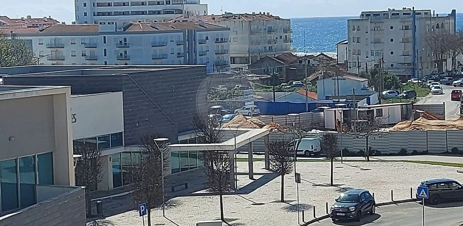 Apartamento T3 para Venda em Nazare Foto 11
