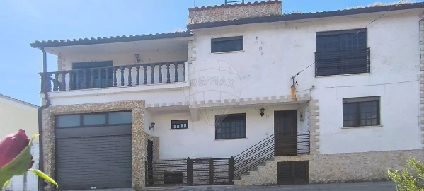 Moradia T3 para Venda em São Silvestre