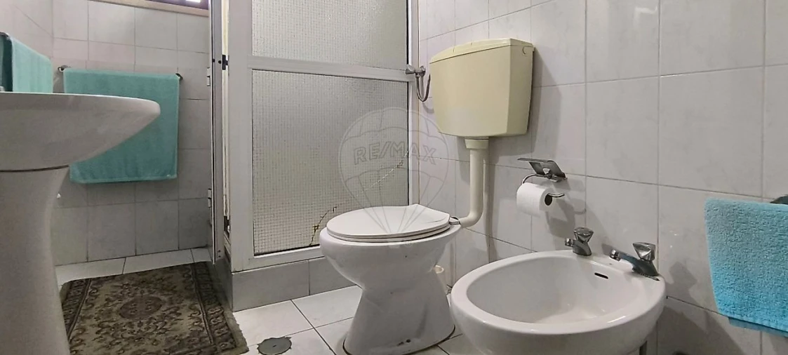 Moradia T3 para Venda em São Silvestre Foto 12