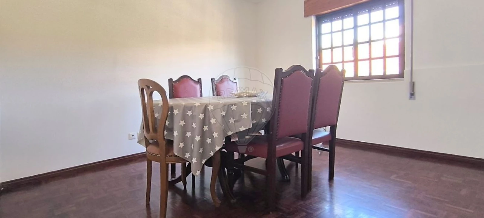Moradia T3 para Venda em São Silvestre Foto 7