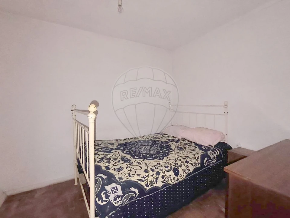 Moradia T2 para Venda em Gesteira e Brunhós Foto 7