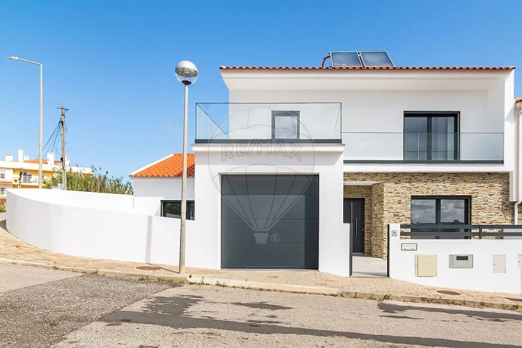 Moradia T4 para Venda em Ericeira