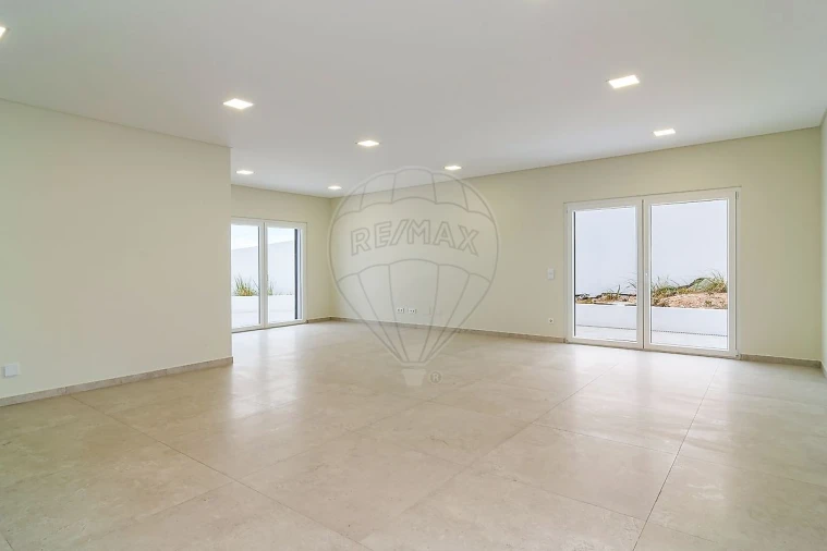 Moradia T4 para Venda em Ericeira Foto 5