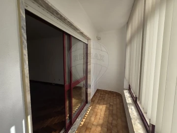 Apartamento T2 para Arrendamento em Póvoa de Santa Iria e Forte da Casa