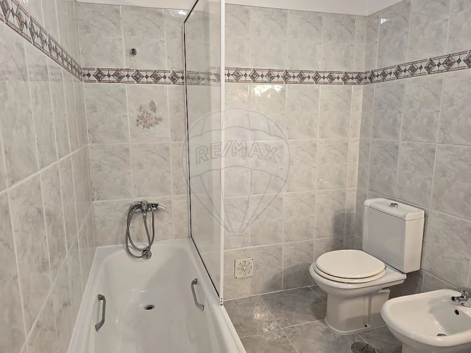 Apartamento T2 para Arrendamento em Póvoa de Santa Iria e Forte da Casa Foto 31