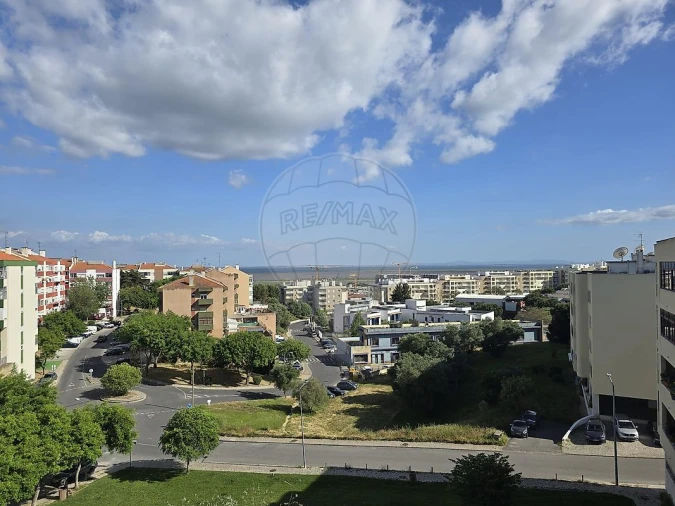 Apartamento T2 para Arrendamento em Póvoa de Santa Iria e Forte da Casa Foto 6