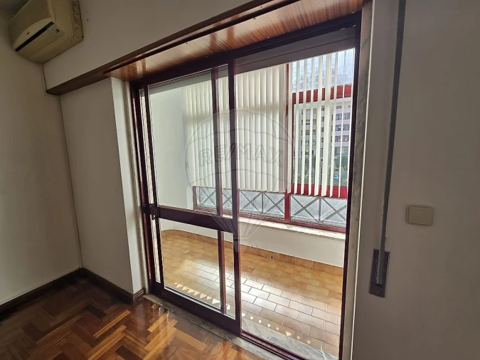 Apartamento T2 para Arrendamento em Póvoa de Santa Iria e Forte da Casa Foto 9