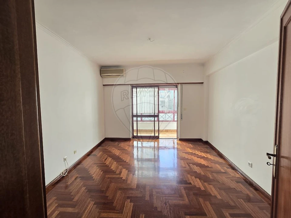 Apartamento T2 para Arrendamento em Póvoa de Santa Iria e Forte da Casa Foto 22