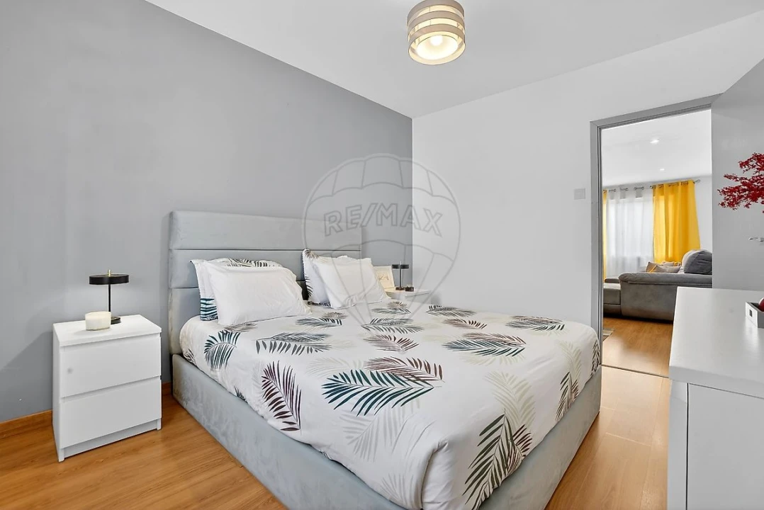 Apartamento T3 para Venda em Vialonga Foto 21